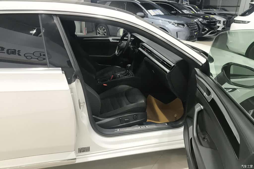 Volkswagen CC, 2021 8