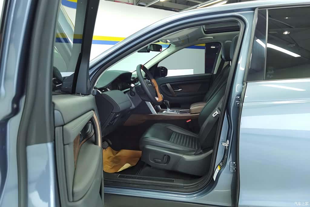 Land Rover Discovery, 2021 9