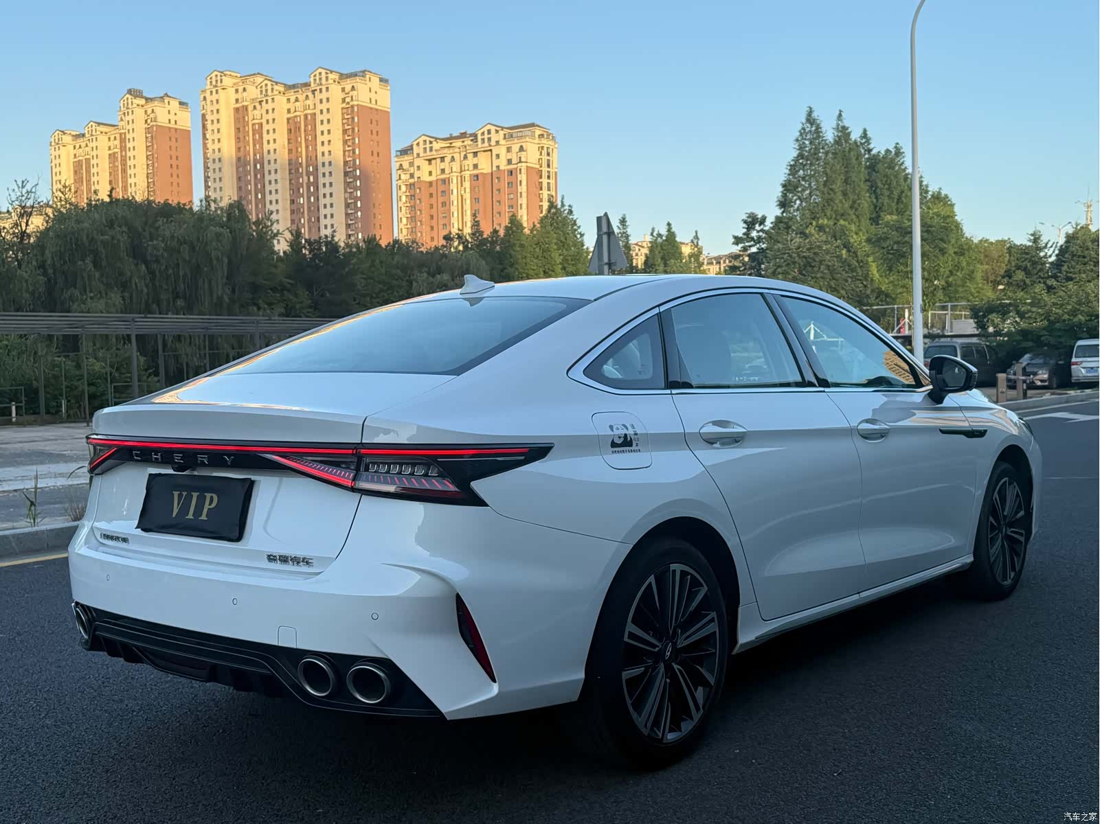 Chery Arrizo 8, 2023 13