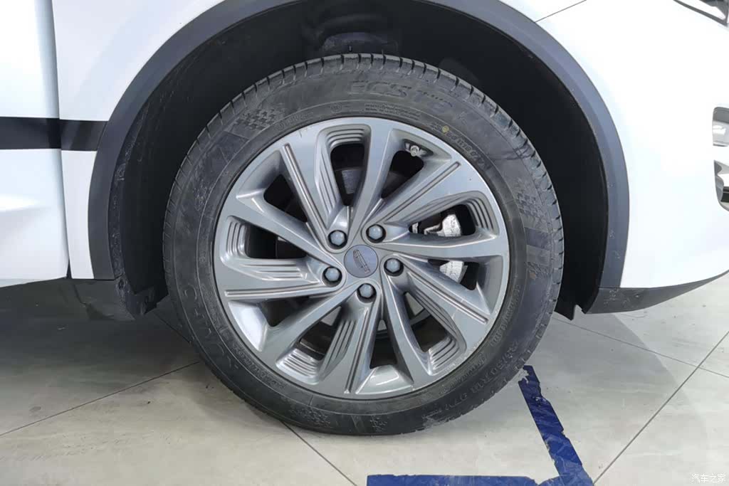 Geely Jiaji, 2021 6
