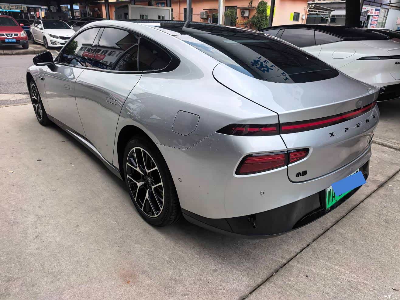 Xpeng P7, 2023 13
