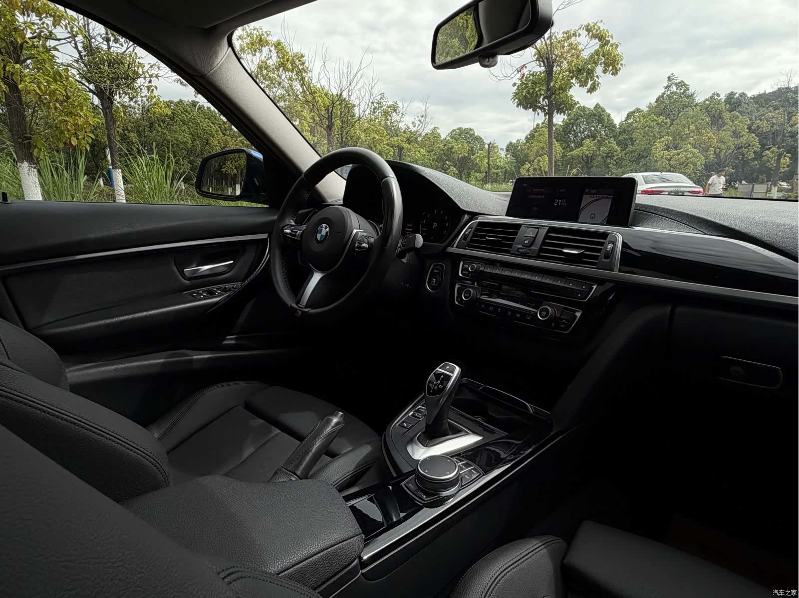 BMW 3 Series, 2018 20