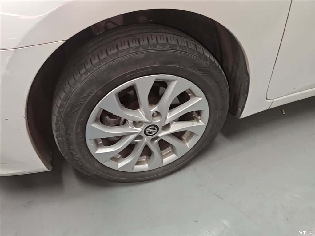 Nissan Sylphy, 2016 23
