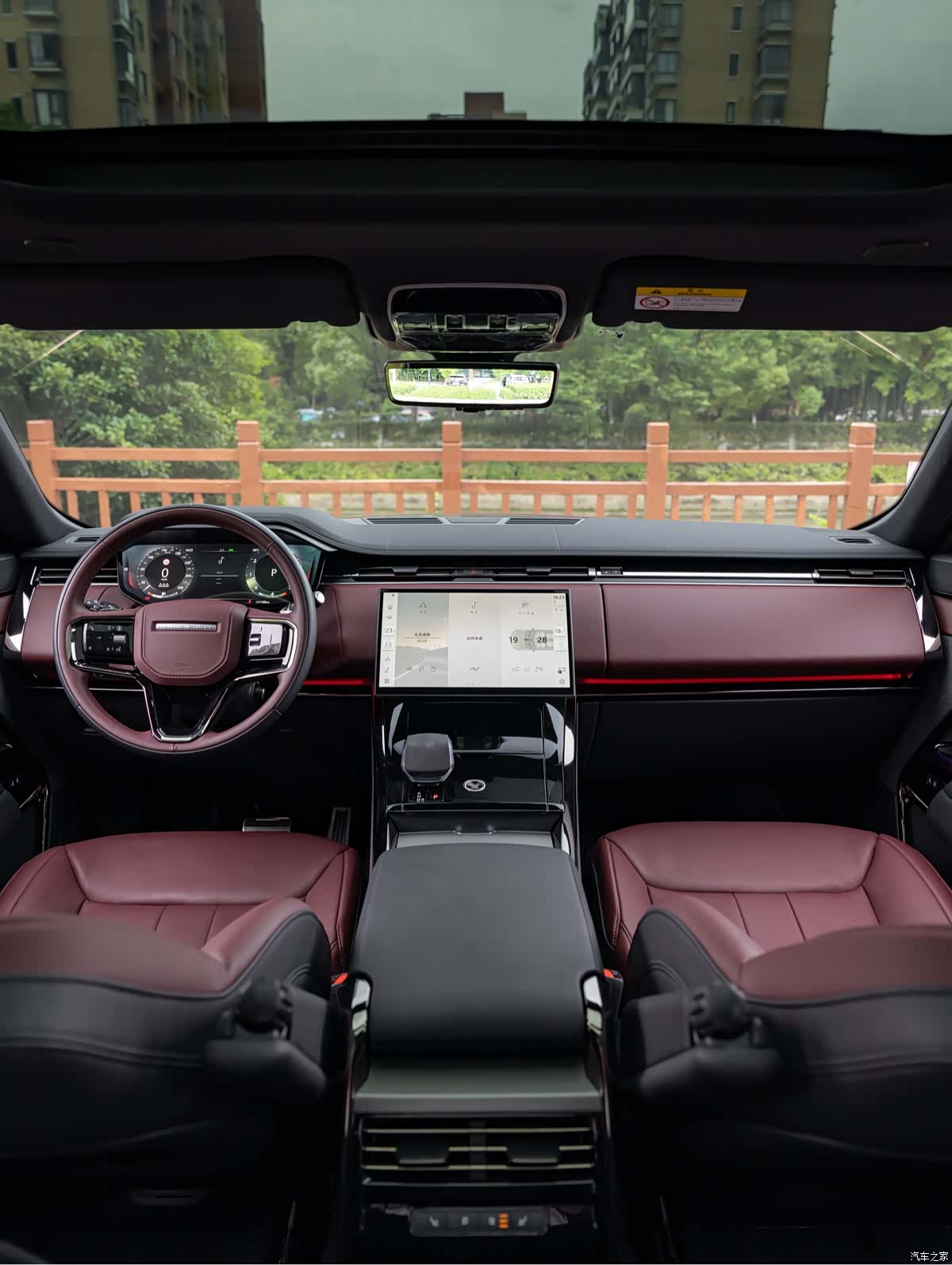 Land Rover Range Rover, 2025 11
