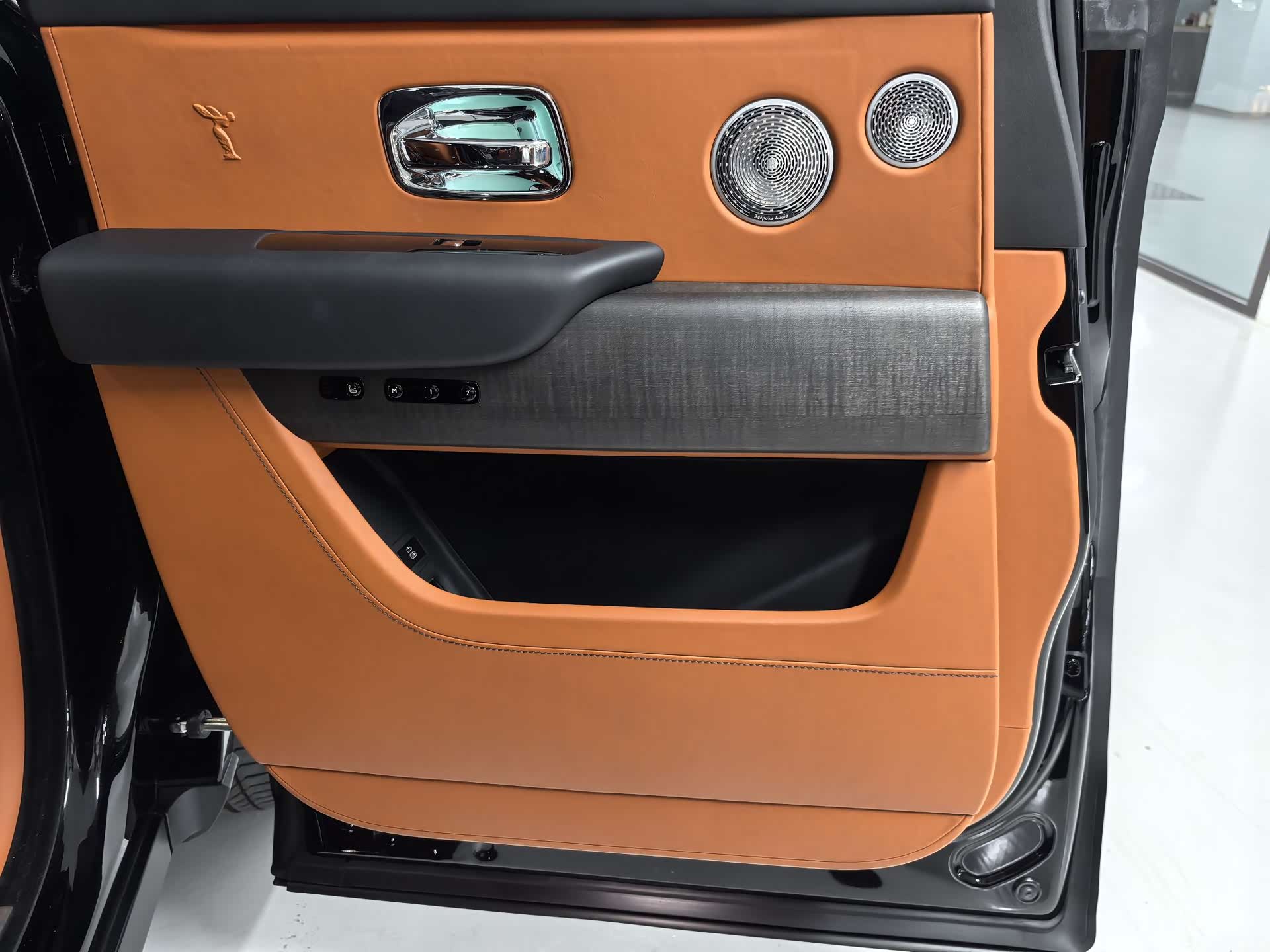 Rolls-Royce Cullinan, 2022 23