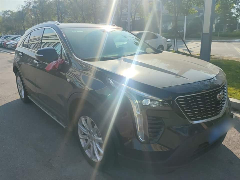 Cadillac XT4