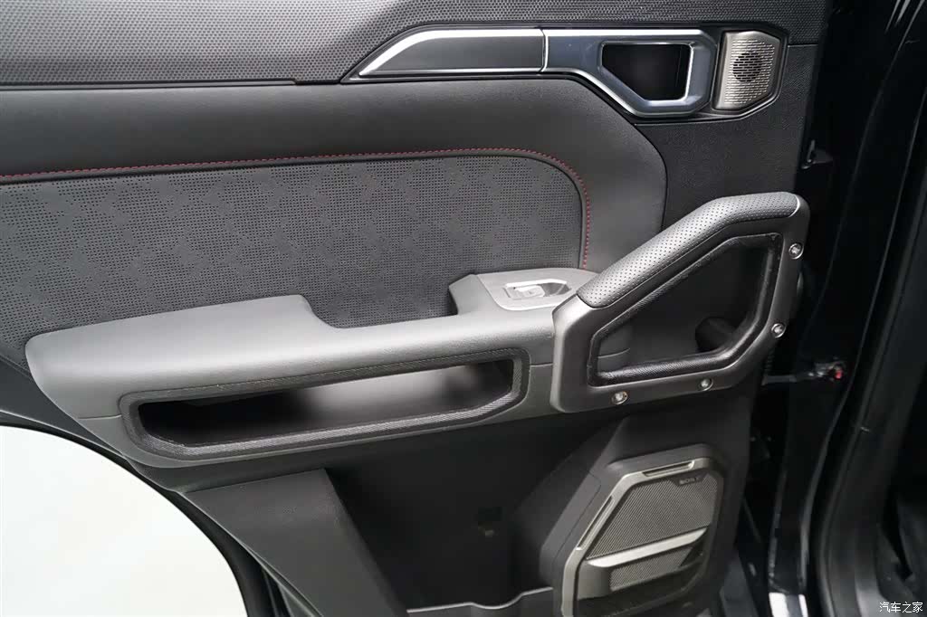 Jetour Traveller, 2024 15