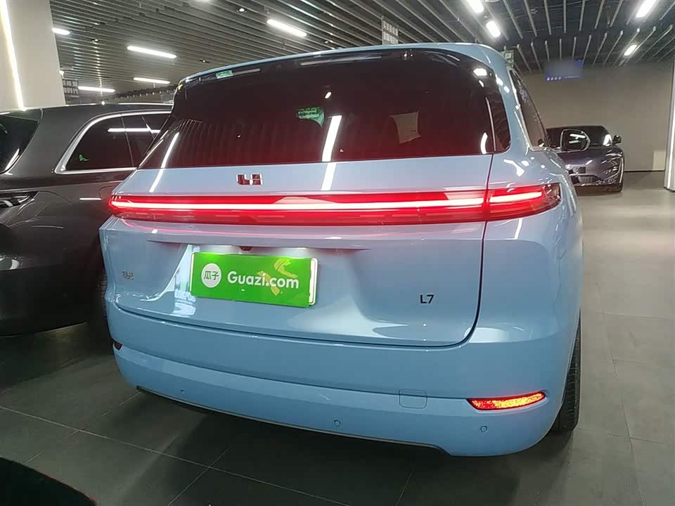 Li Auto Ideal L7
