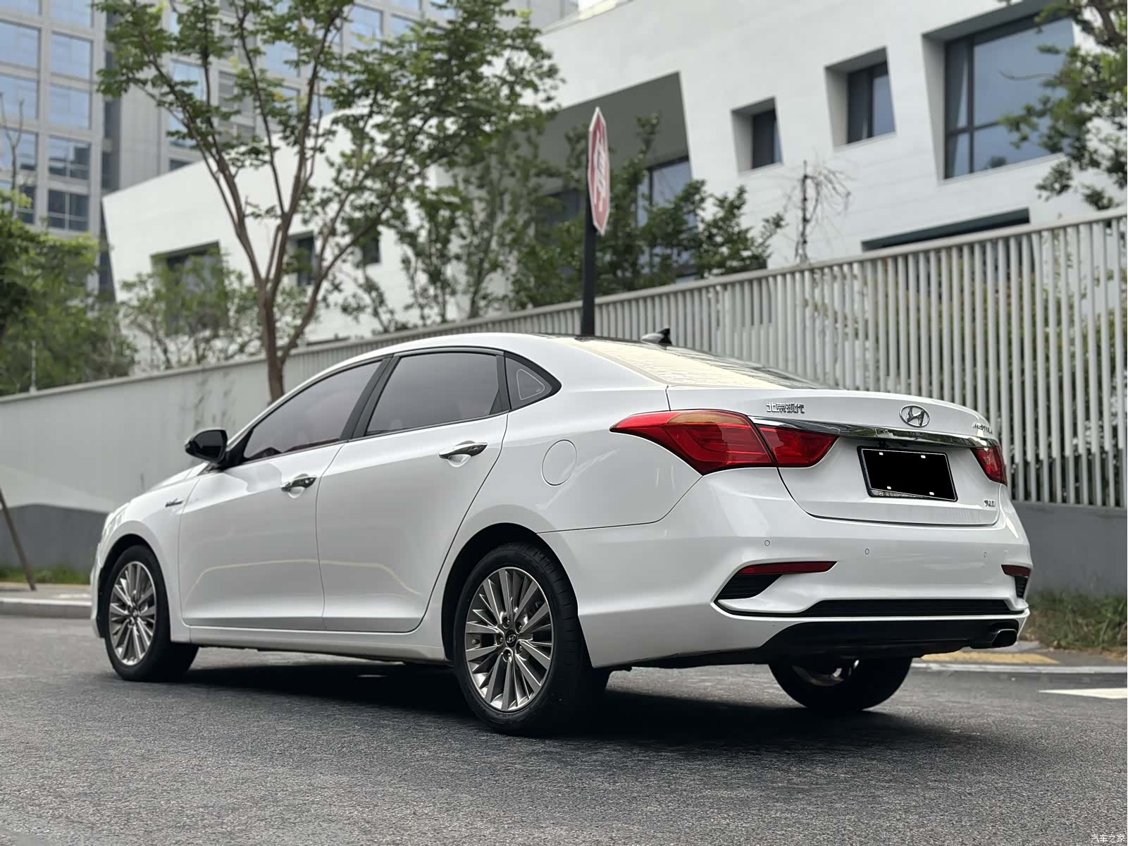 Hyundai GLS, 2017 4