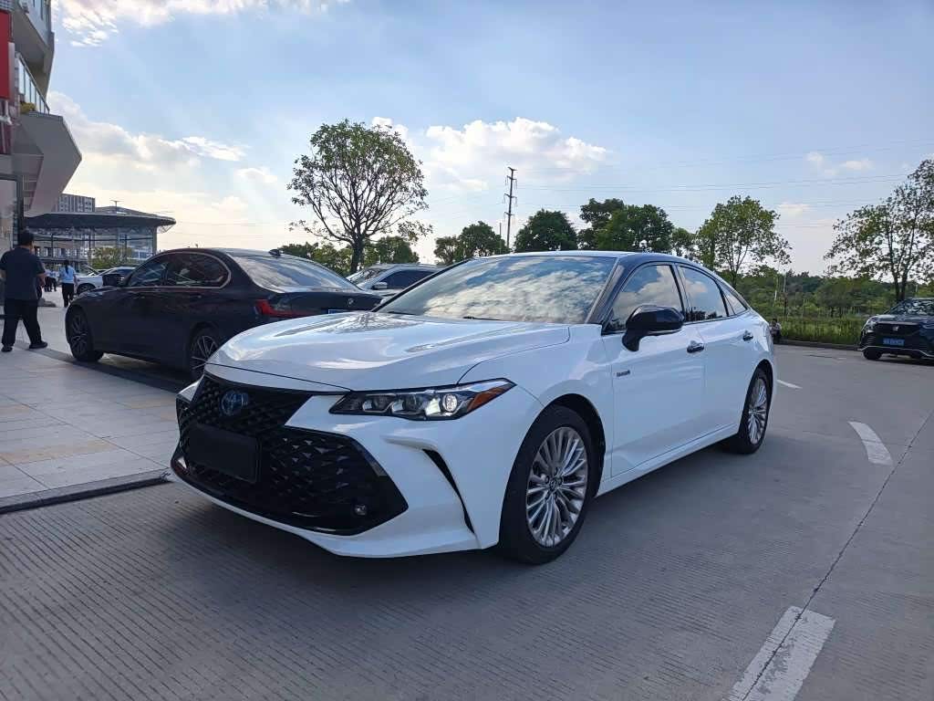Toyota Avalon 2019 2.5L XLE Luxury VI