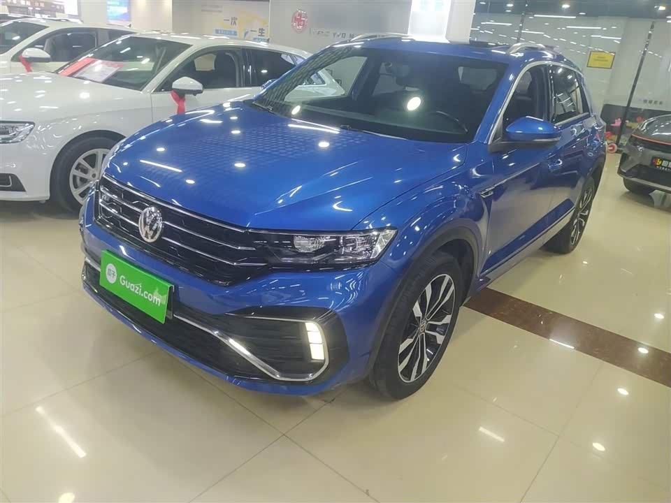 Volkswagen T-ROC exploring Songs