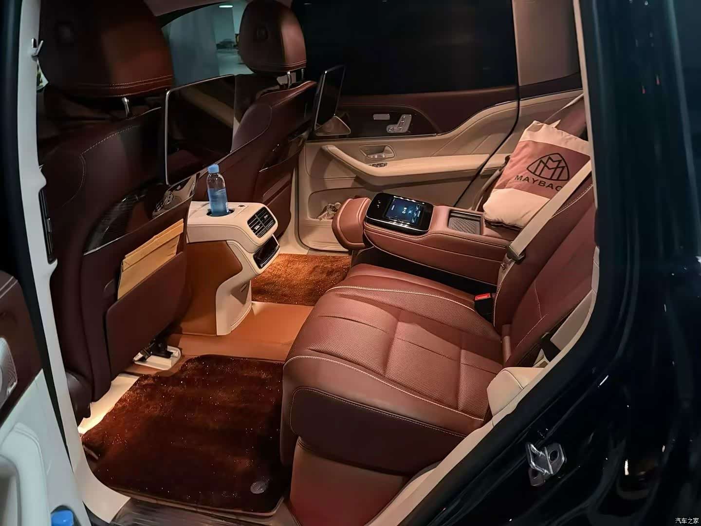 Maybach GLS, 2024 все фото
