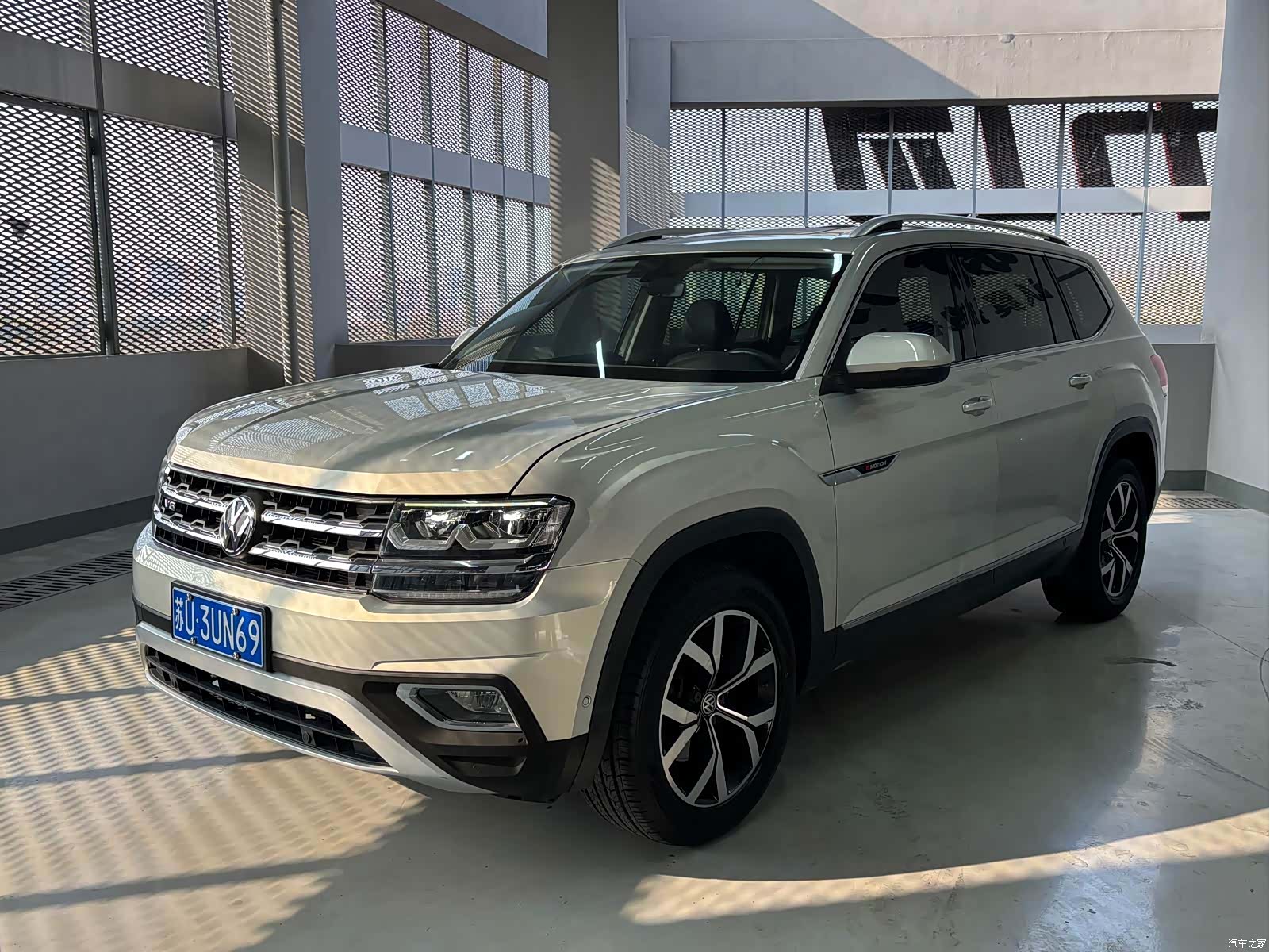 Volkswagen Teramont, 2017 1