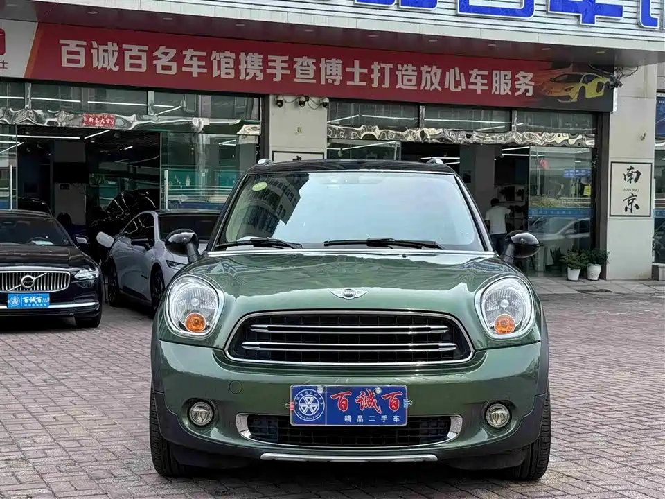 MINI COUNTRYMAN