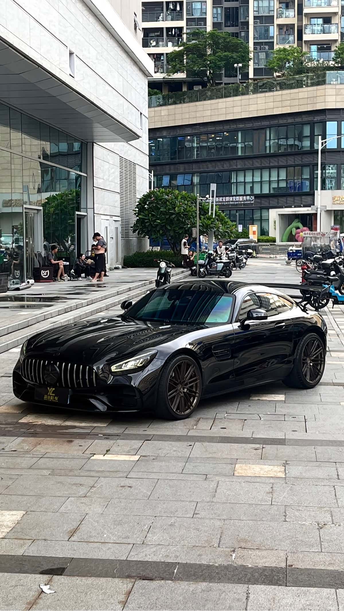 MG AMG