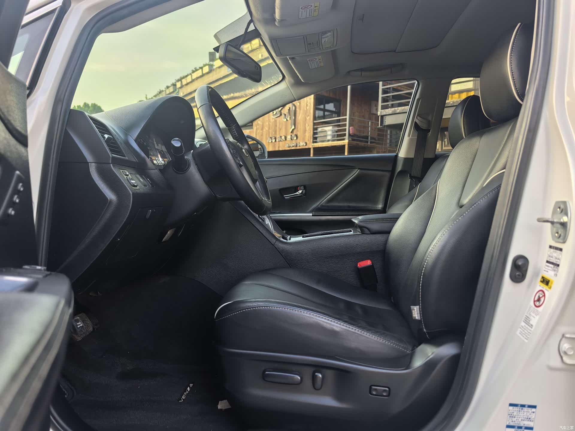 Toyota Venza, 2014 все фото