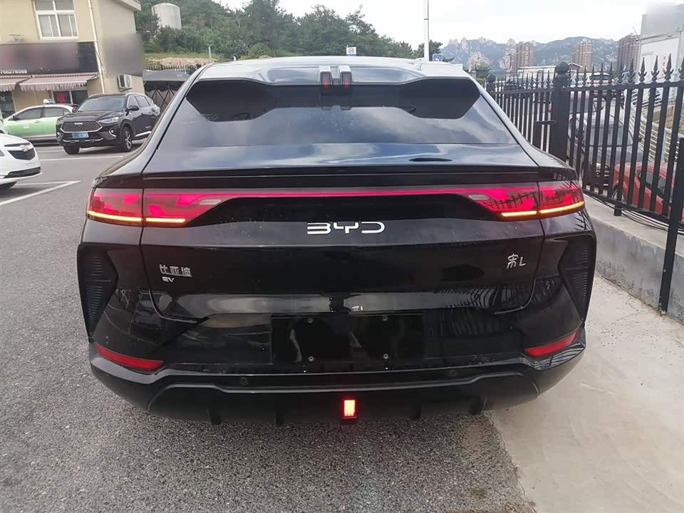 BYD Song L EV