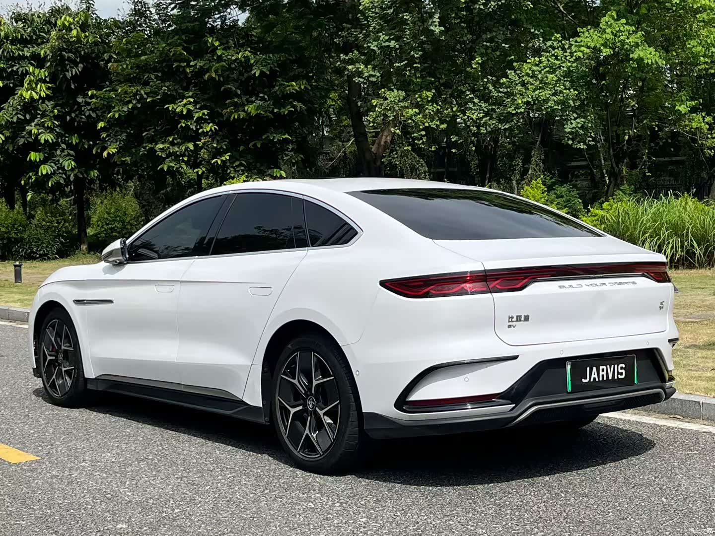 BYD Han, 2023 11