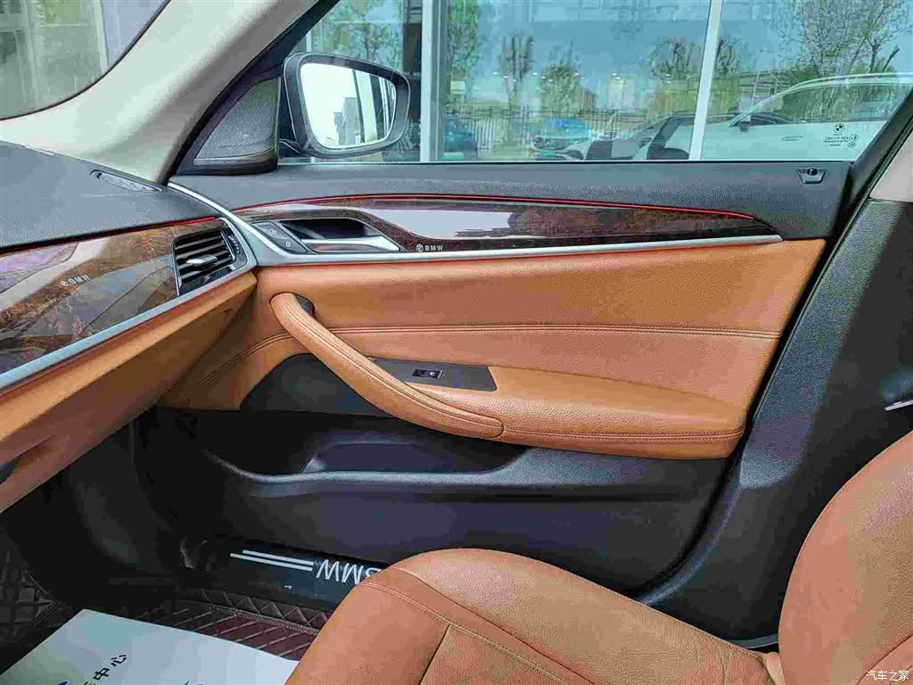 BMW 5 Series, 2018 12