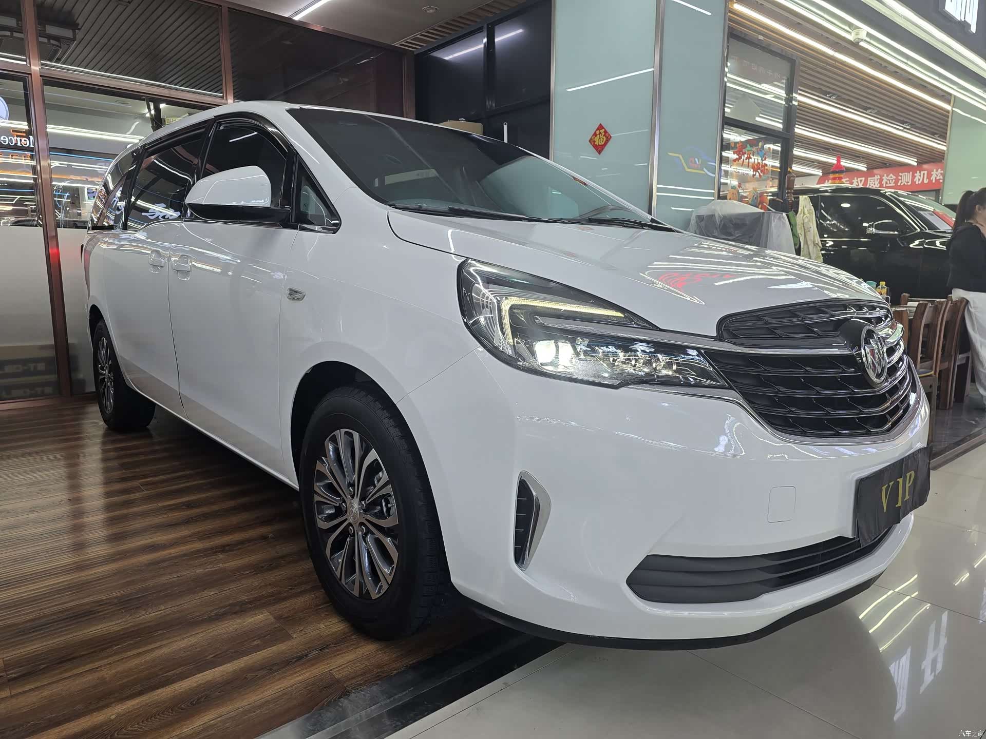 Buick GL8, 2021 2