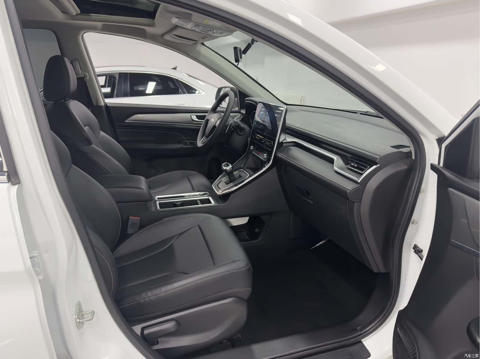 Haval M6, 2023 16