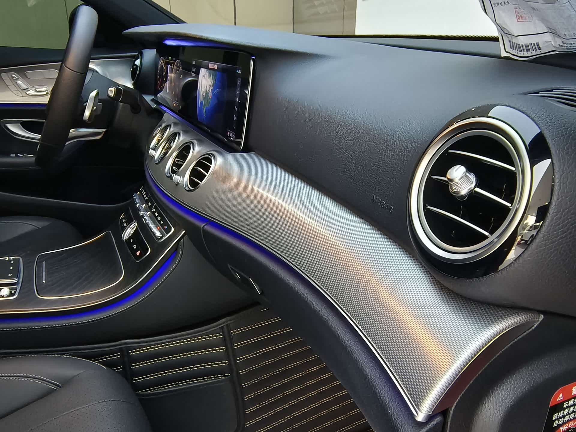 Mercedes-Benz E-Class, 2019 19