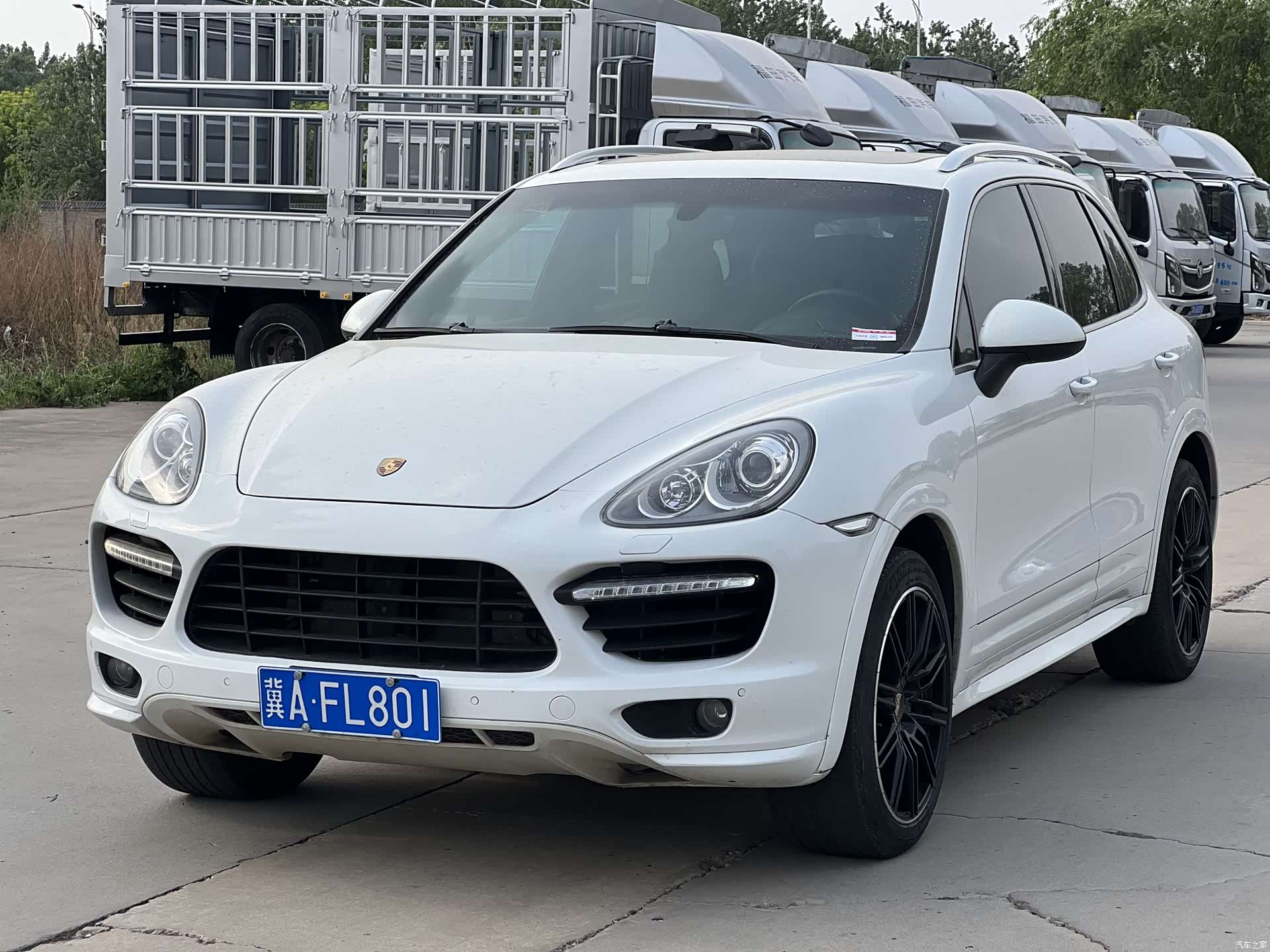 Porsche Cayenne, 2015 1