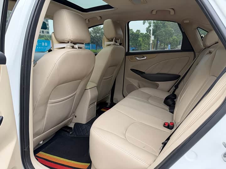 Chery Arrizo 7 2014 1.6L МКПП zhi xiang mo li ban