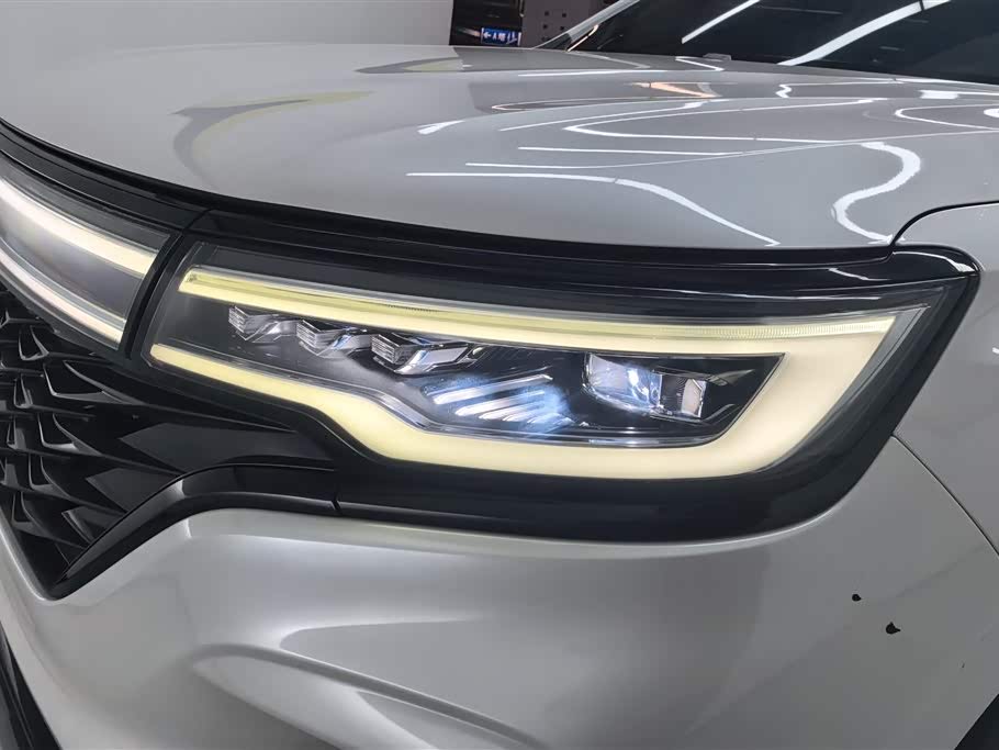 Roewe RX5 MAX
