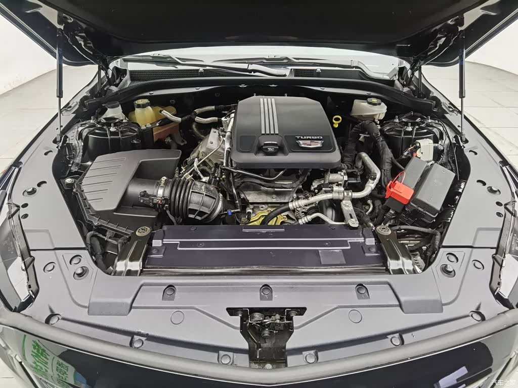 Cadillac CT5, 2022 6