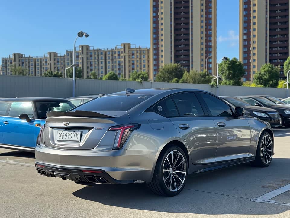 Cadillac CT5