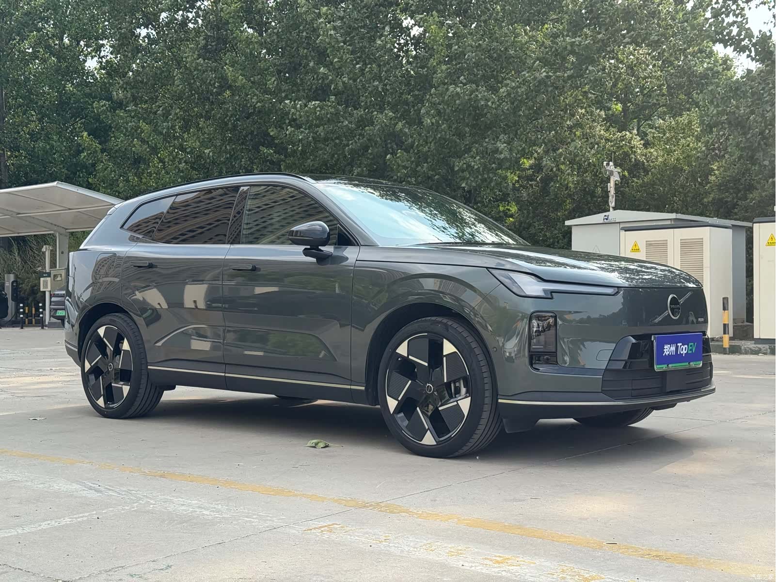 Volvo XC70, 2025 3