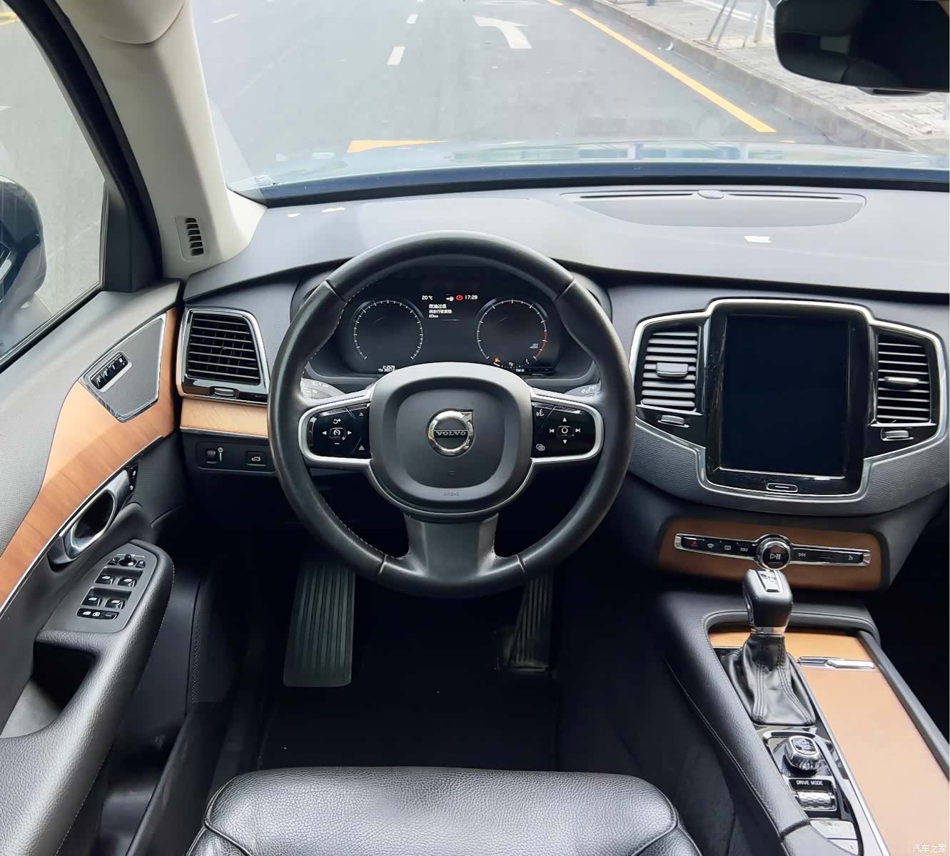 Volvo XC90, 2020 12