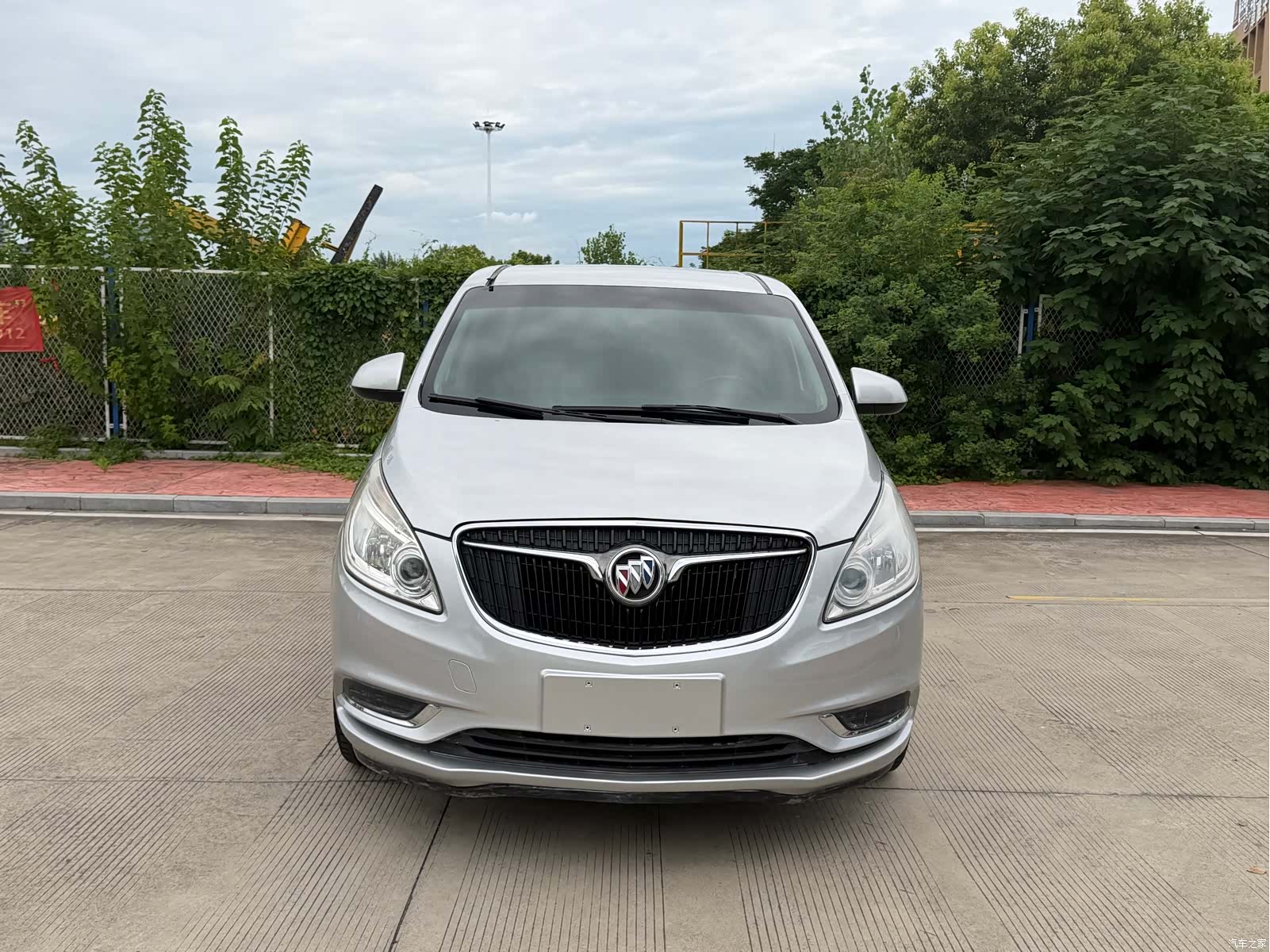 Buick GL8, 2017 2