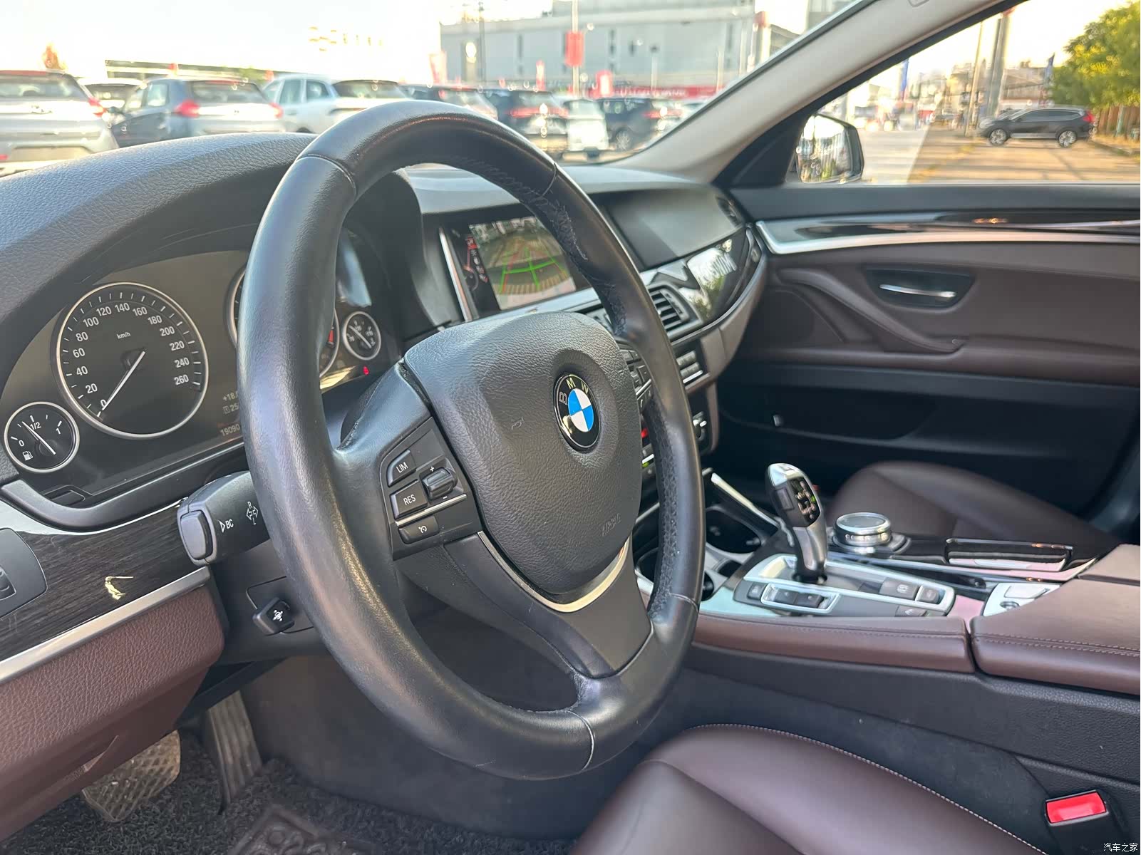 BMW 5 Series, 2015 26