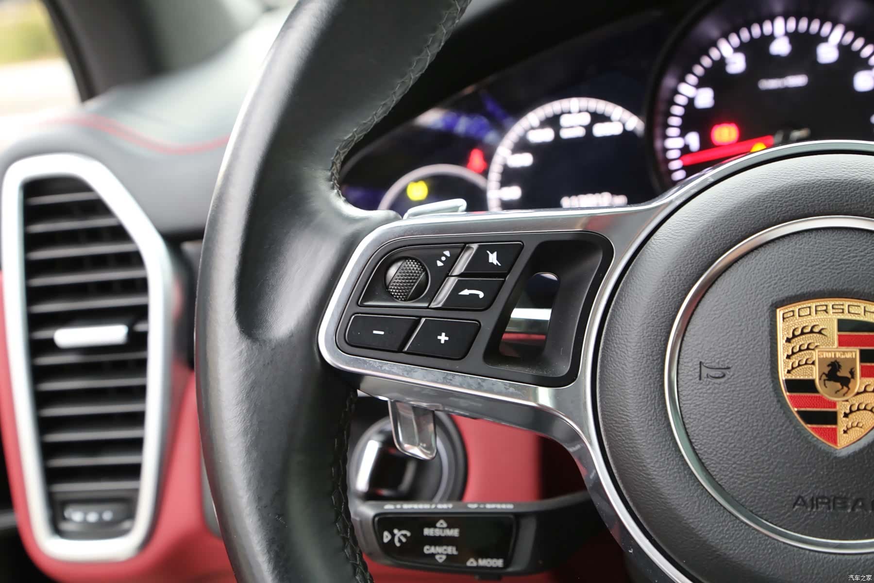 Porsche Cayenne, 2019 12
