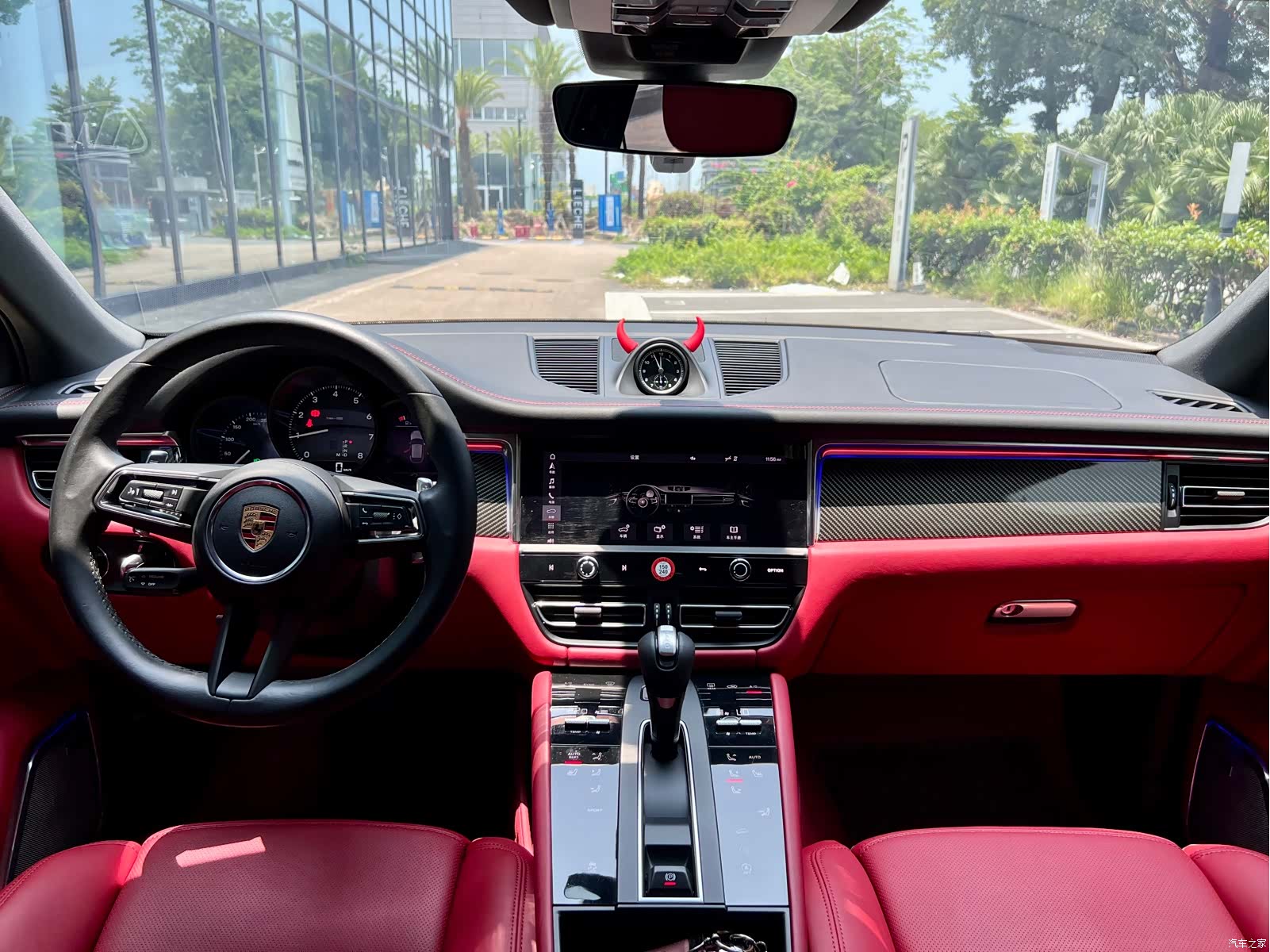 Porsche Macan, 2022 7