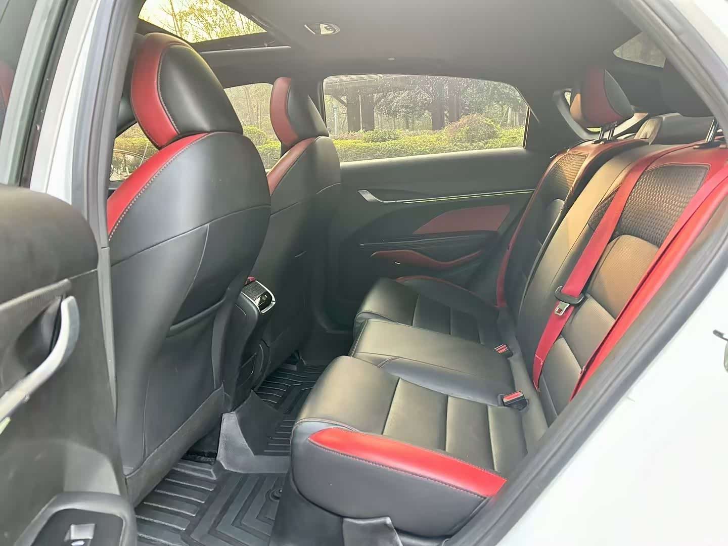 Geely Binray, 2021 9