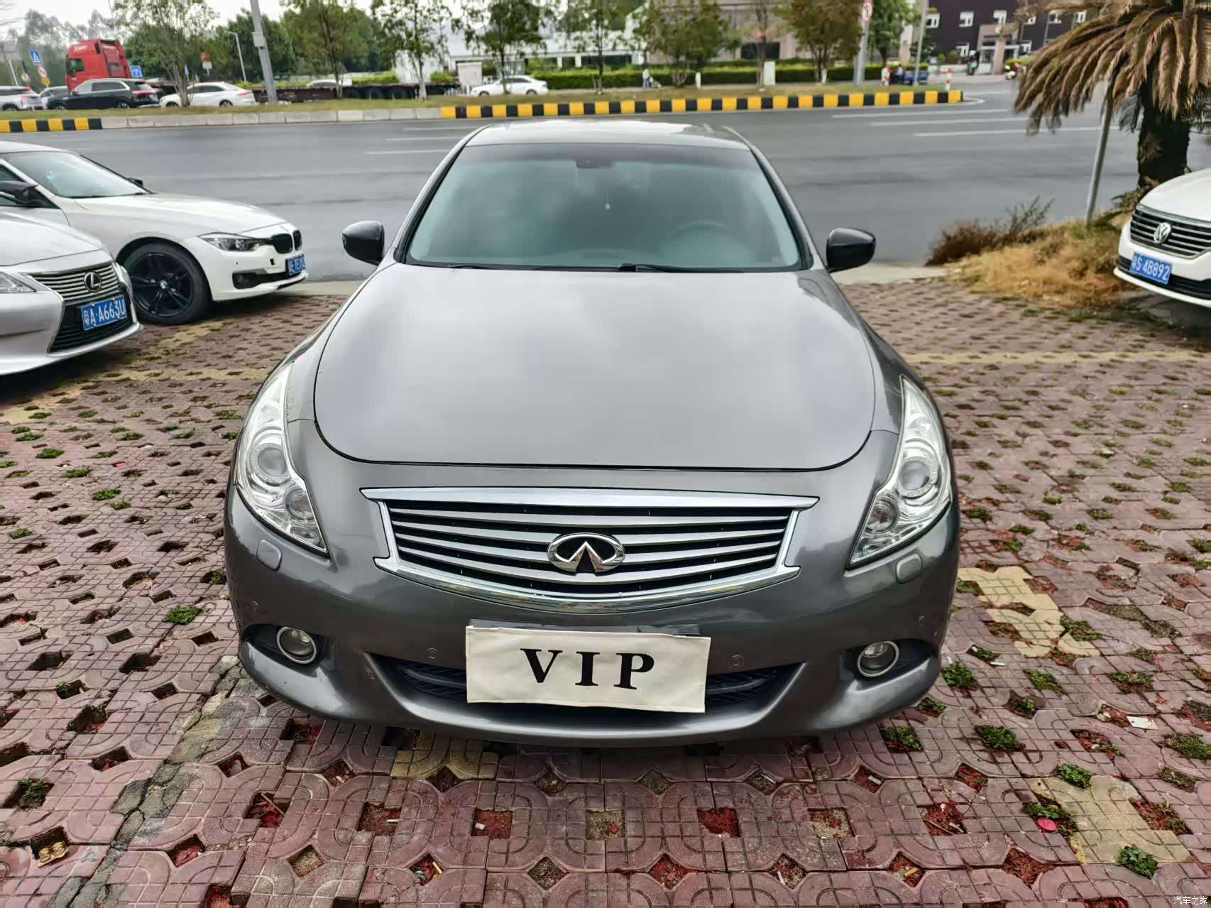 Infiniti G25