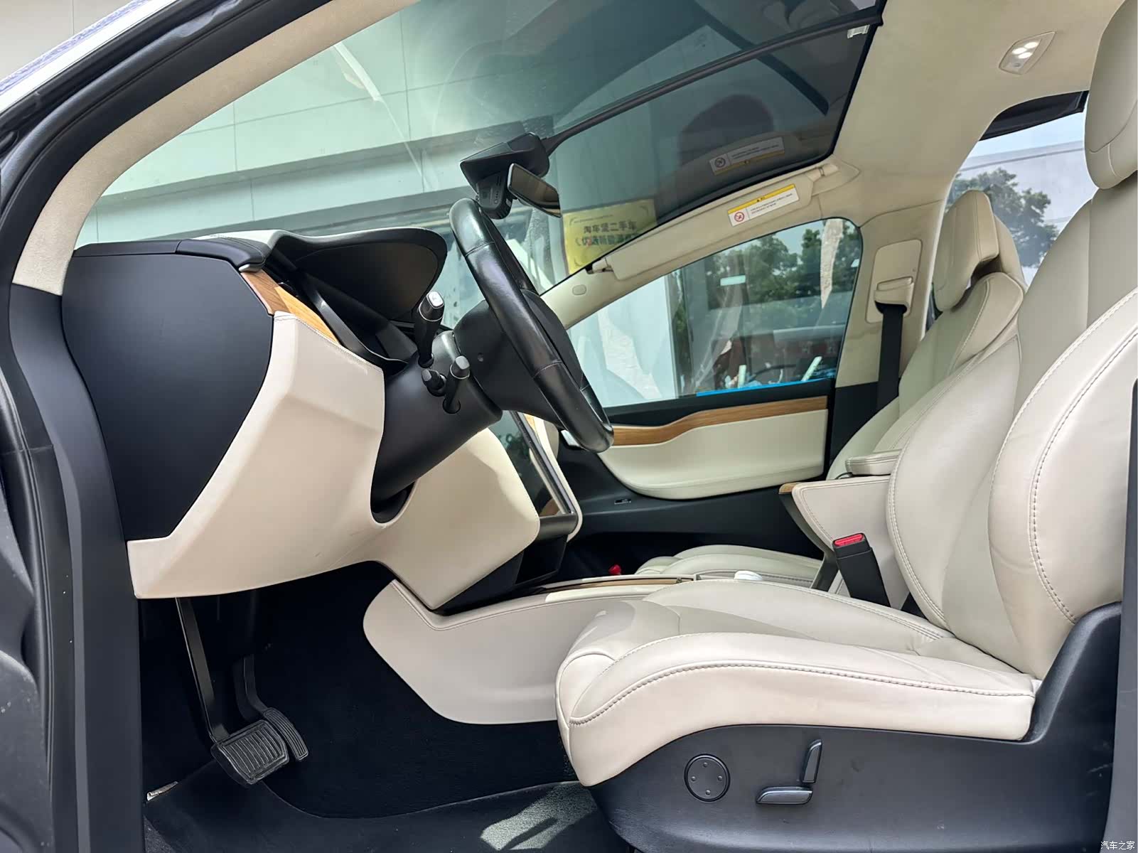 Tesla Model X, 2019 6