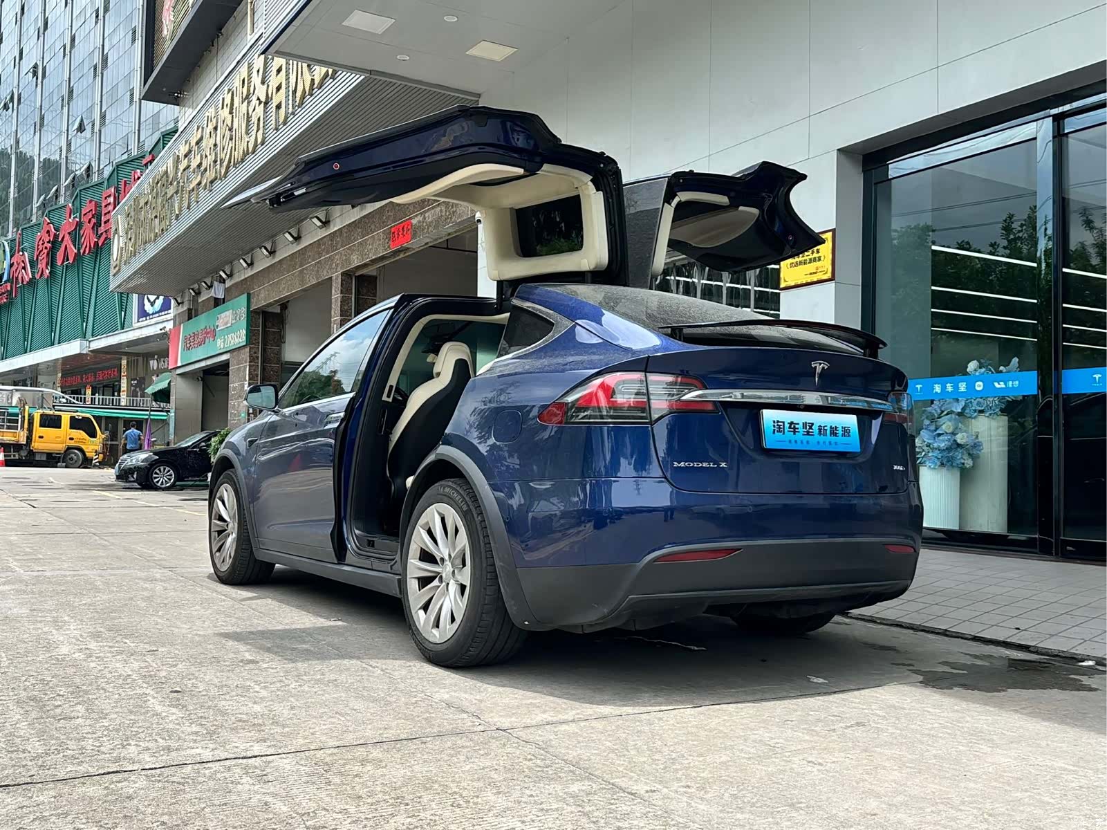 Tesla Model X, 2019 4