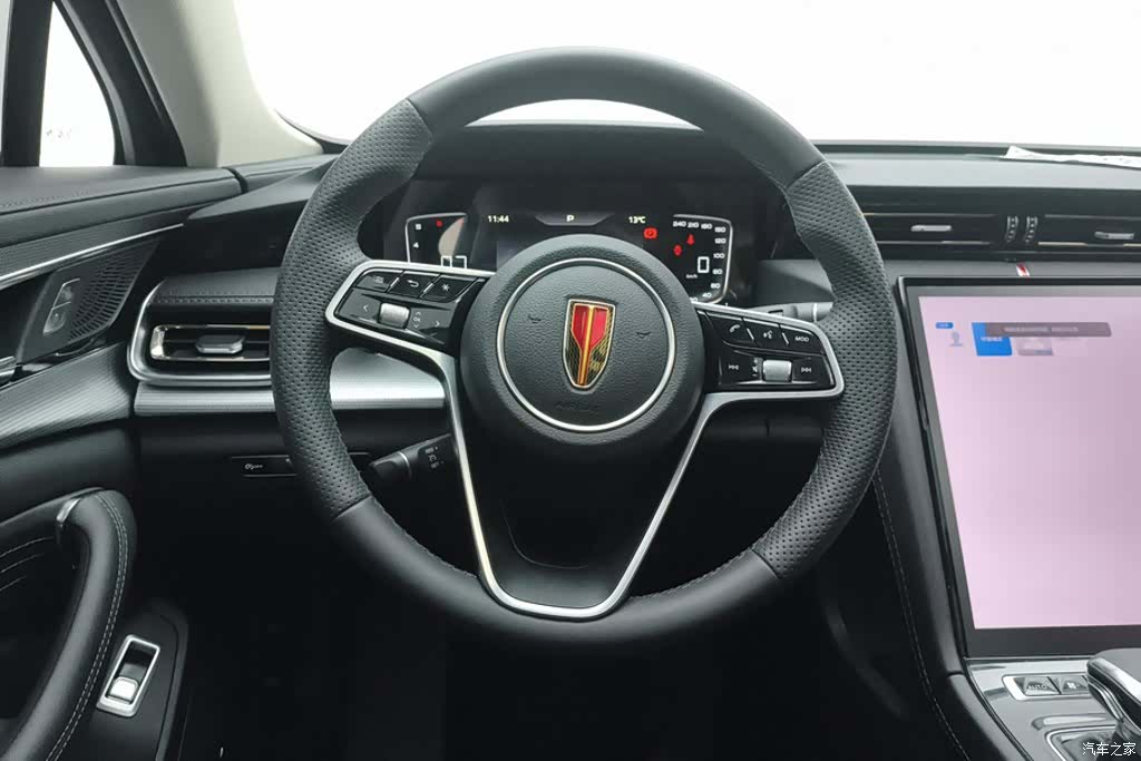 Hongqi H5, 2024 15