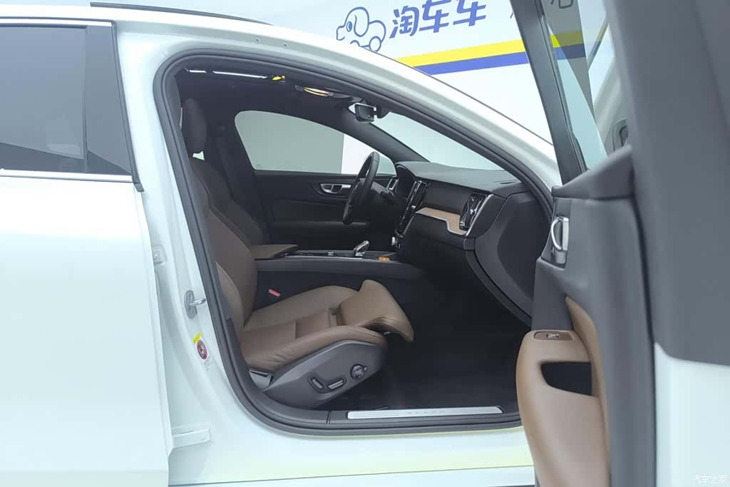 Volvo S60, 2024 8