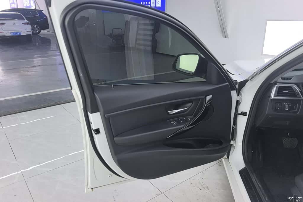 BMW 3 Series, 2017 7