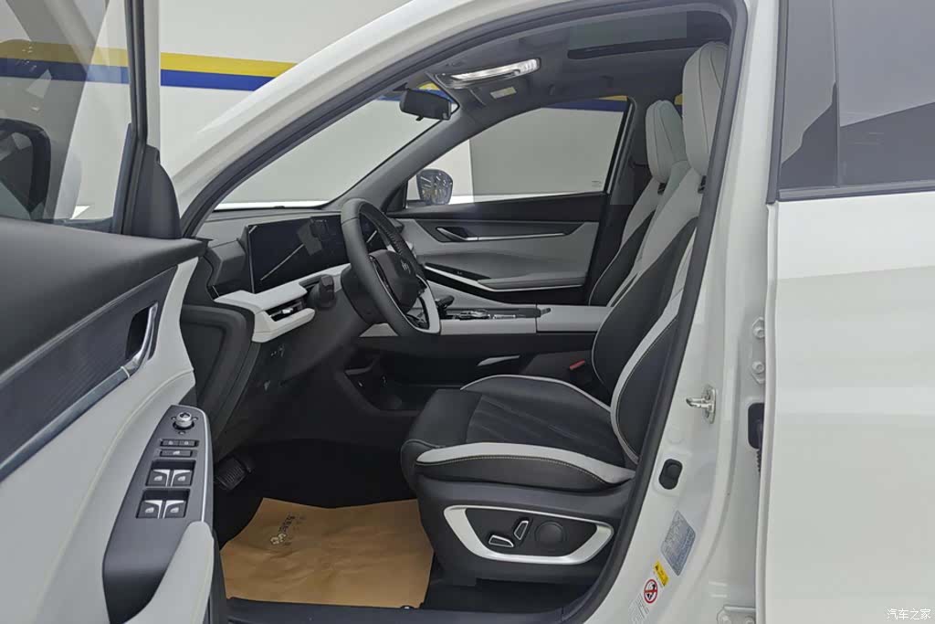 Changan CS75, 2024 9