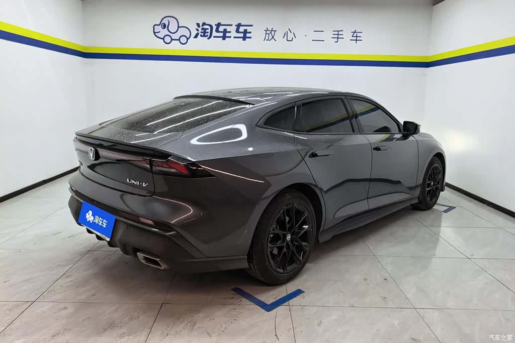 Changan UNI-V, 2024 3