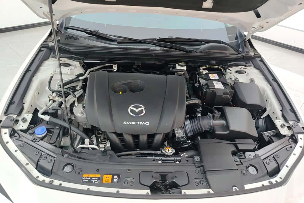 Mazda Mazda3, 2020 10