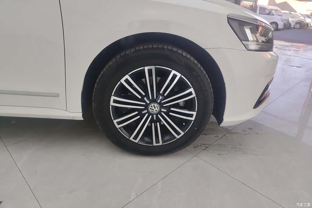 Volkswagen Passat, 2019 6