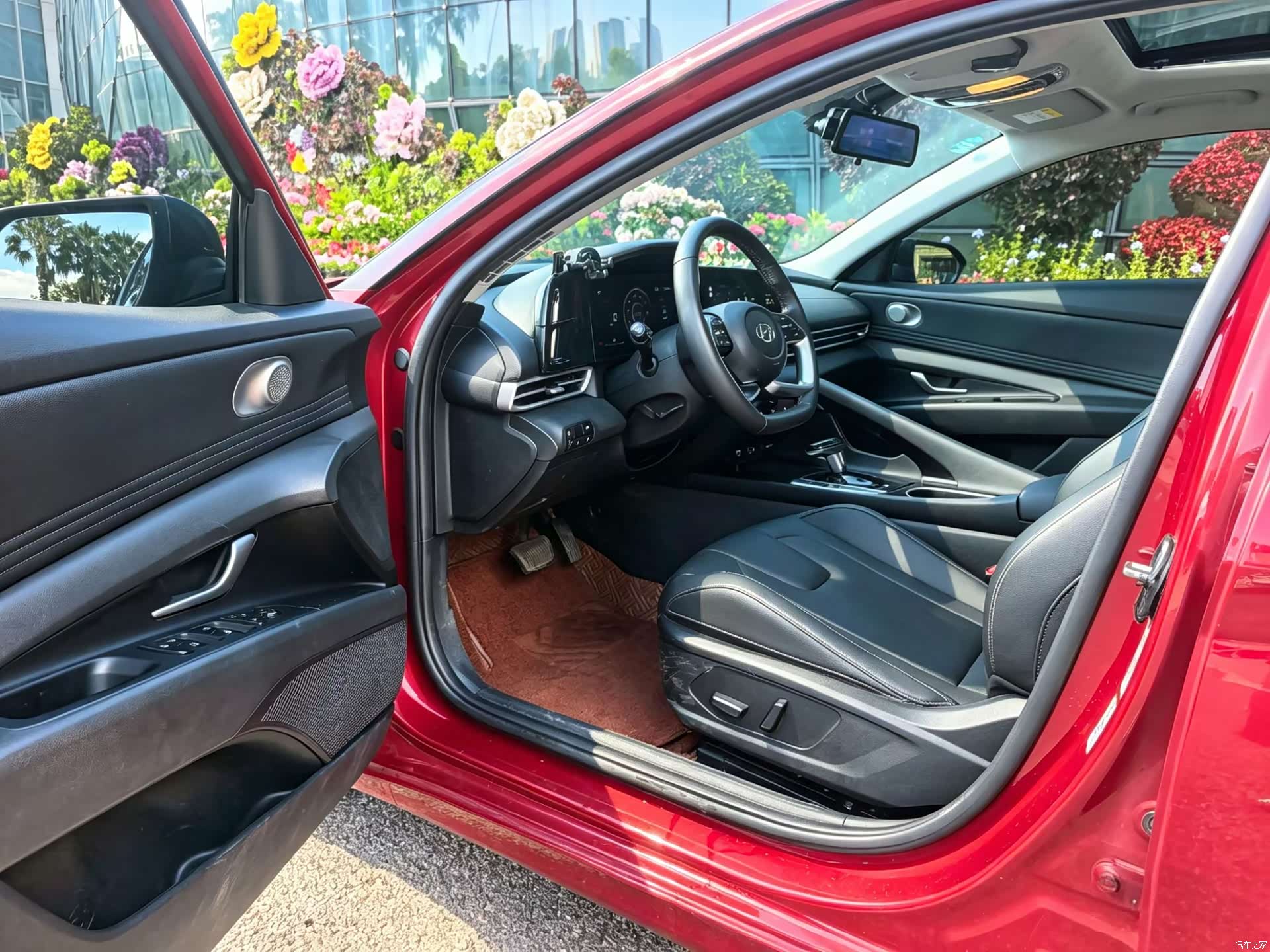 Hyundai Elantra, 2022 4