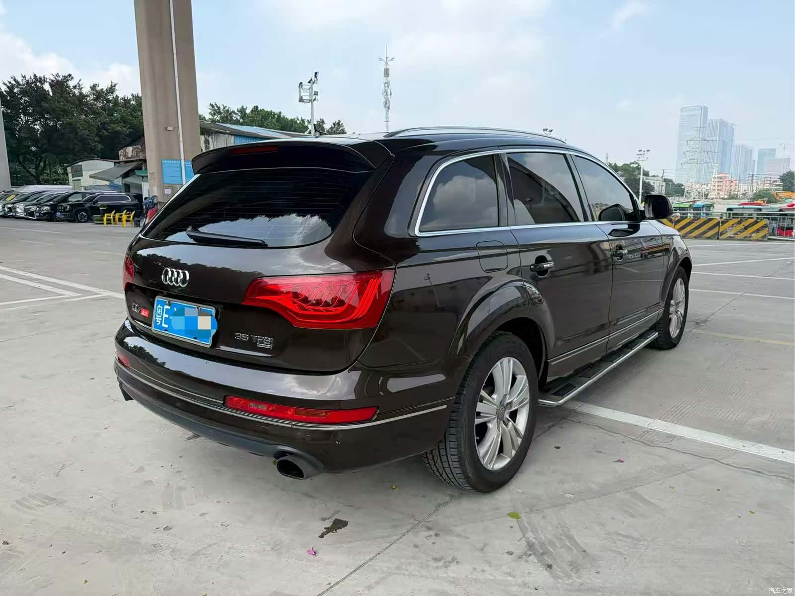 Audi Q7, 2012 4